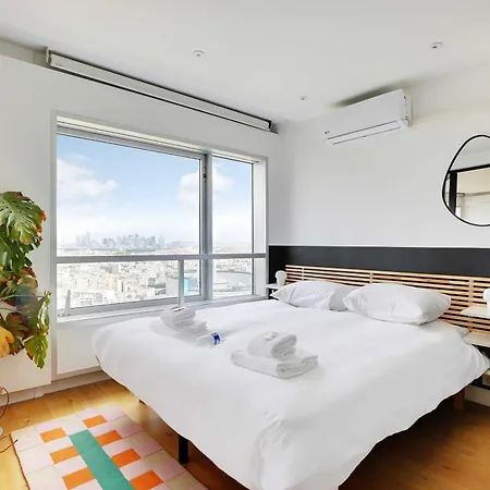 Exceptional Apt With Ac - View Of -2bd For 4p Appartement *